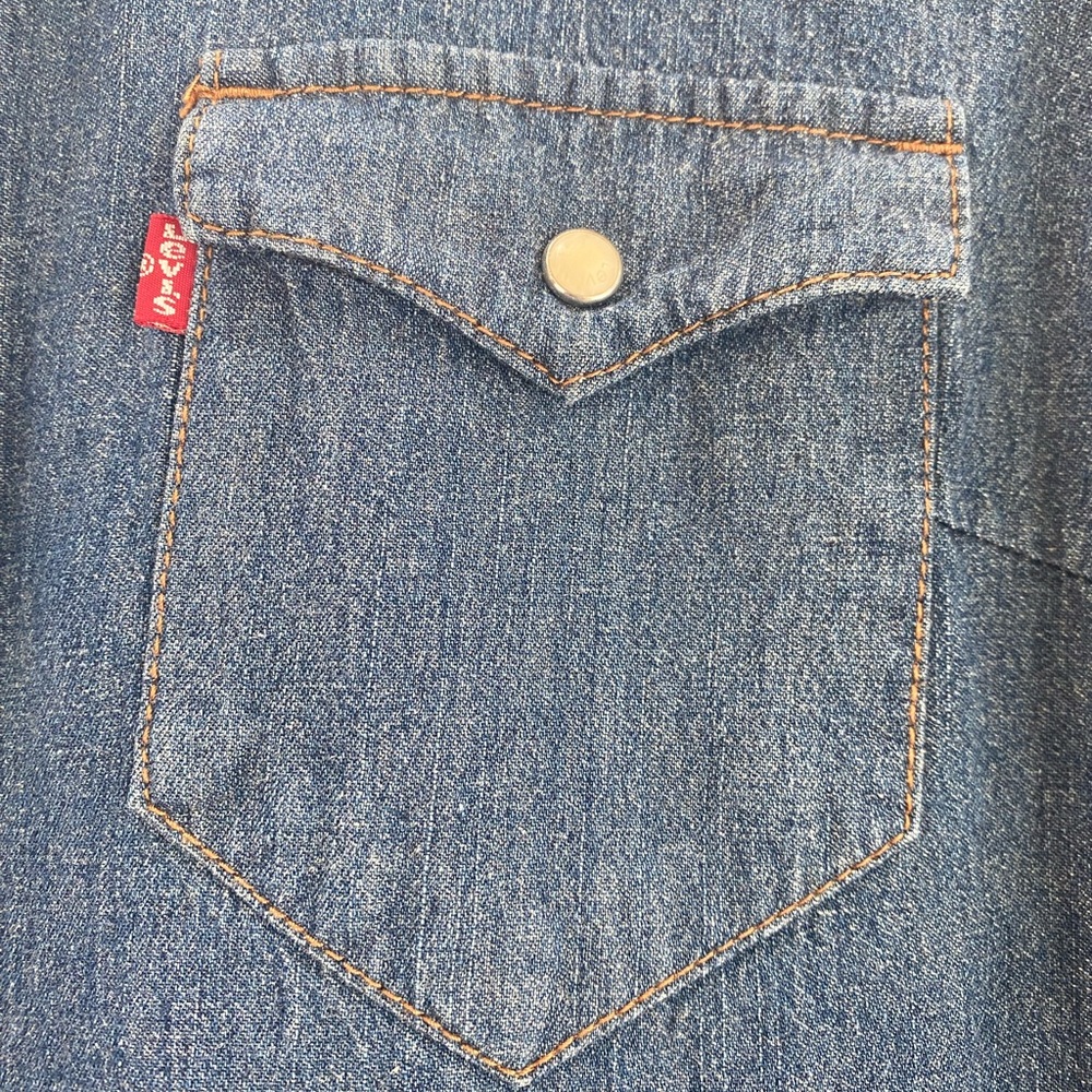 Vtg. Levi’s Western Shirt - Picture 6 of 8